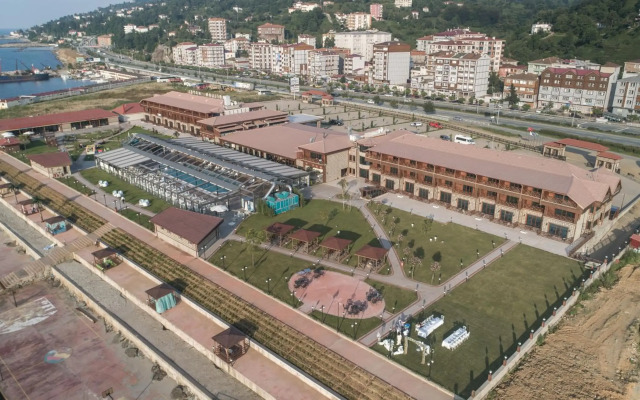 Babillon Hotel Spa & Restaurant