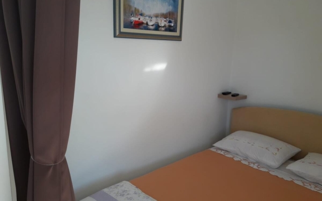 Holiday house Nadi - cosy & quiet: Milna (Brac), Island Brac