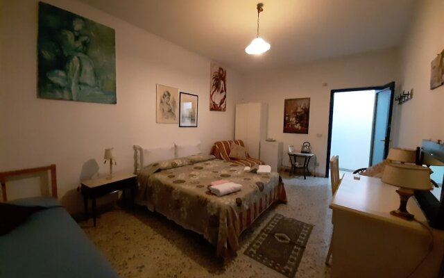 Tranquil Holiday Home in Taormina Near Isola Bella Sea
