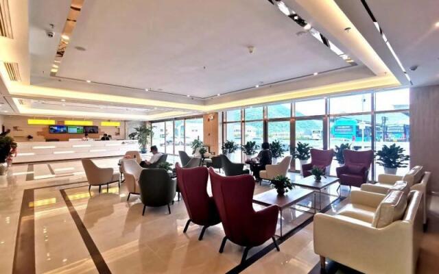 GreenTree Inn Guiyang Wudang District High-speed Railway East Station