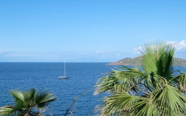 Luxury Waterfront House 9 min to Yalikavak Marina