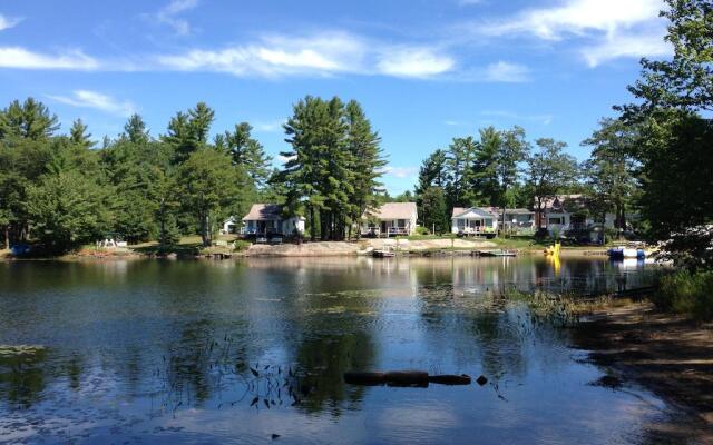 Pine Grove Cottages
