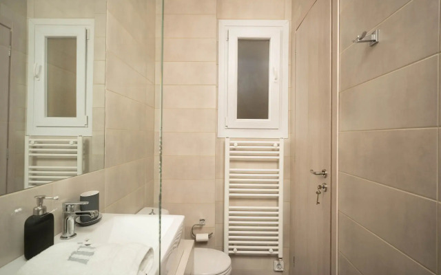 Formionos Morum City Hotel