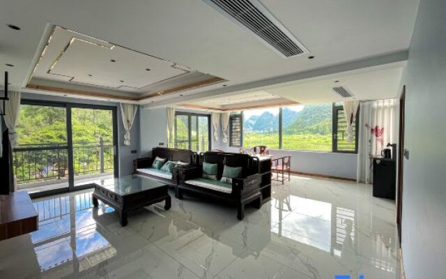 Qianhe Mountain Suite (Libo Xiaoqikong)