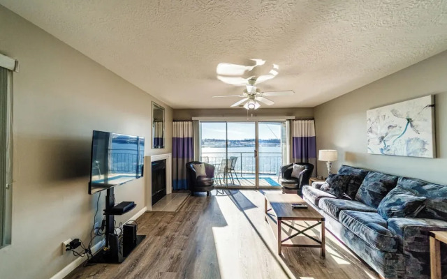 Osage Oasis Unmatched Views, Convenient Location