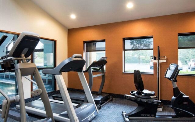 Comfort Inn & Suites LaVale - Cumberland