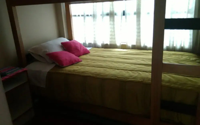 Shanell House - Hostel