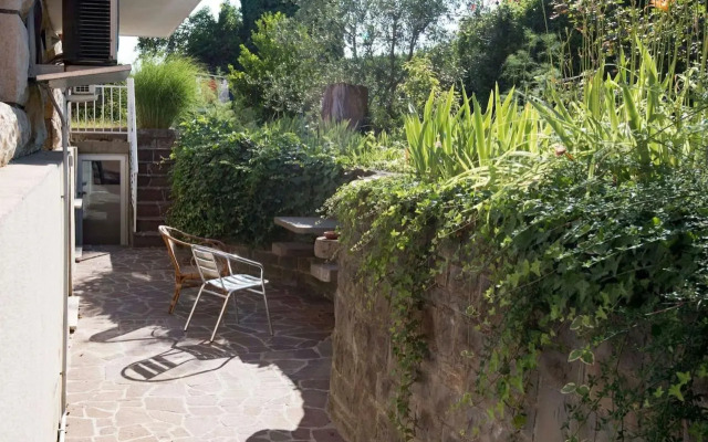 Mila Vila - Charming apartment near the sea