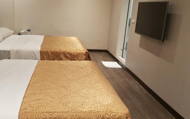 The Young Hotel Taoyuan