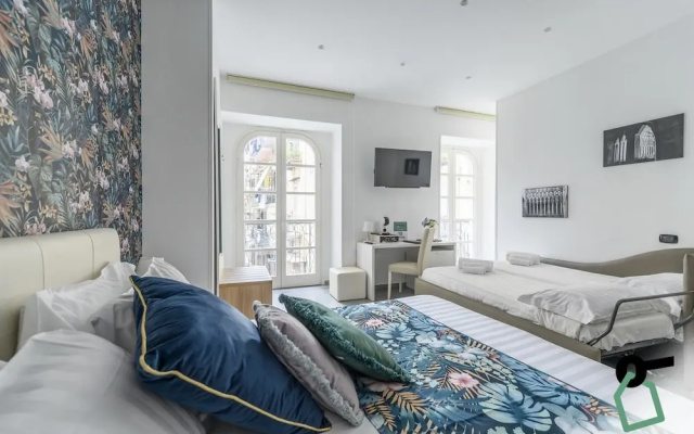 Hotiday Room Collection - Napoli Sant’Arcangelo