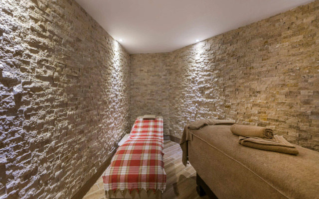 Aska Just In Beach – All Inclusive