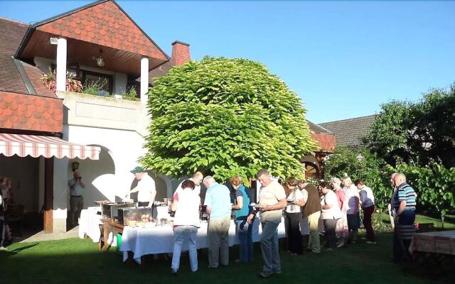 Hotel Weingut Rosenhof