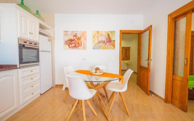 Apartamento Piscina Muro