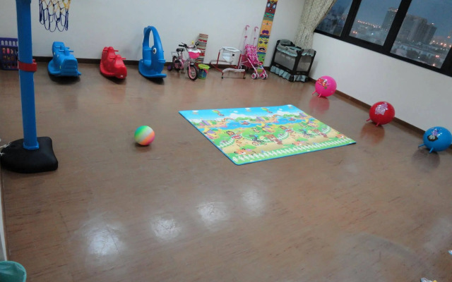 OYO 111 Infinity Suites