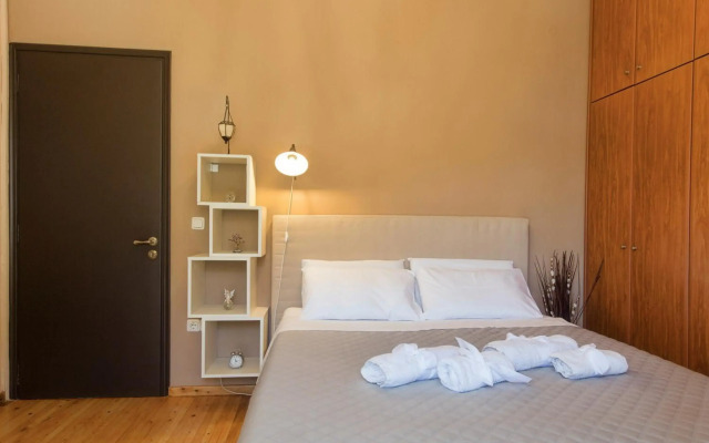 The Olive Grove Apartment by Konnect, Dasia