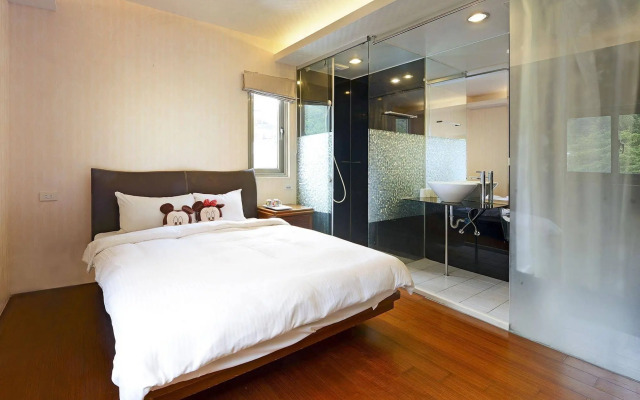 Sun Moon Lake Love Home Garden Inn