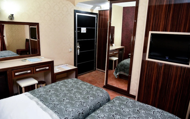 Gondol Hotel