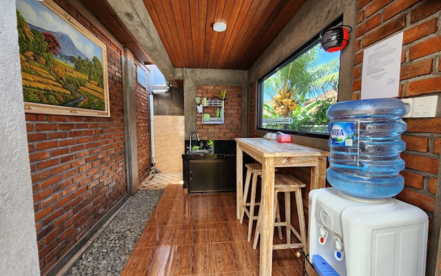 Jineng Guest House By The Swand