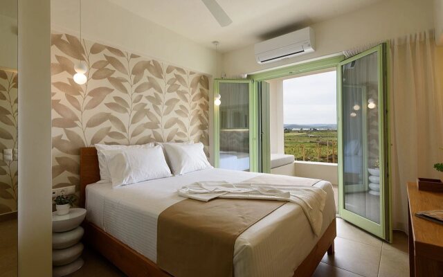 Plioni Villas & Suites