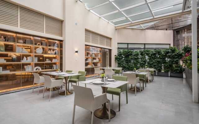 The Skytel Hotel Shenzhen Central Park