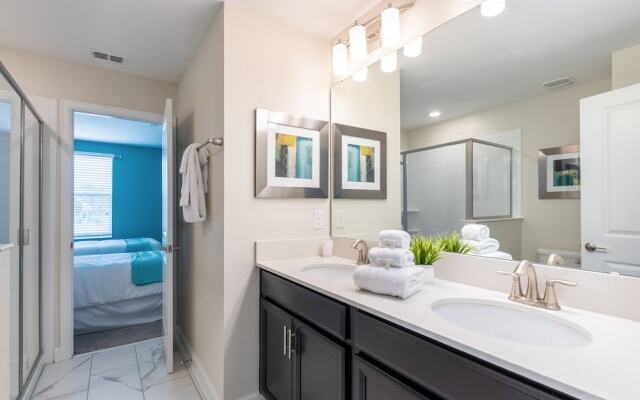 Ultimate 8 Bedroom Champions Gate Villa 8831in