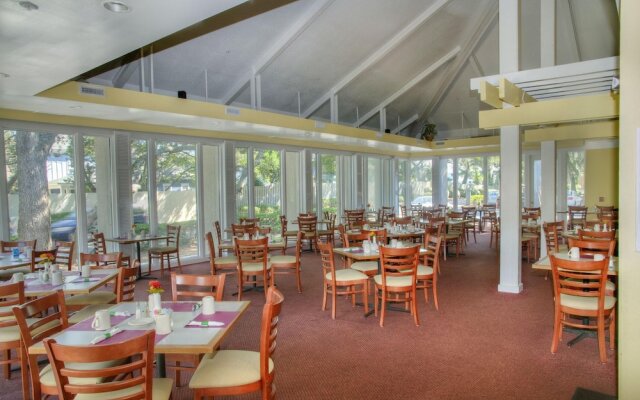 Ocean Creek South Tower #QQ1 Ocean View (P) by RedAwning