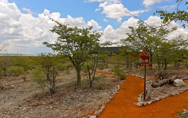 Uukwaluudhi Safari Lodge