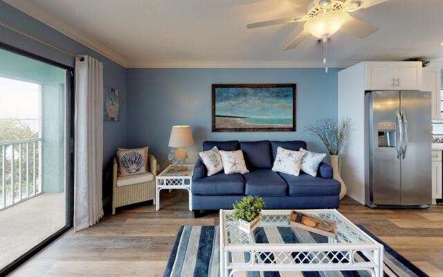 Pelican Cove 16