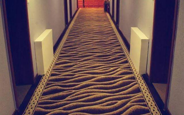 Qingdao Dream Ship Hotel