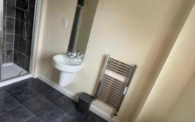 Holiday Home In Cardiff. Sleeps 6