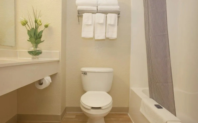 Extended Stay America Roanoke Airport