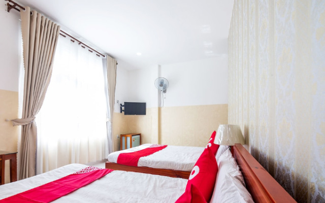 Thao Tram Luxury Hotel by OYO Rooms