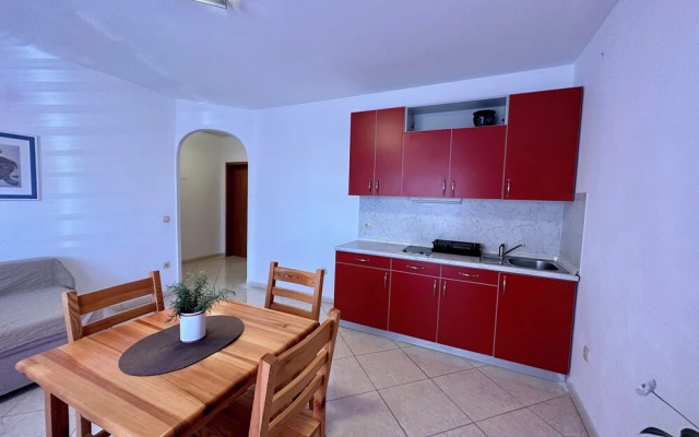 Apartment Velvet Vista 2