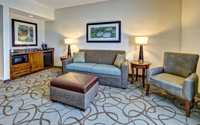 Hilton Garden Inn Charleston / Mt. Pleasant