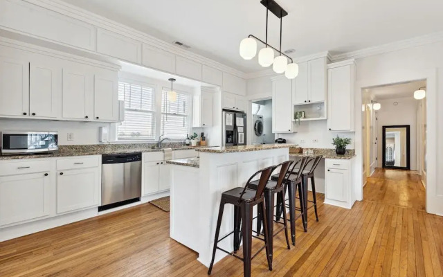 Downtown Home Centrally Located