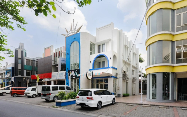 Sans Hotel La Vida Malang