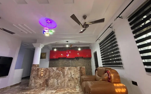 Miky Hillside Lodge