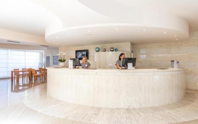 Viva Palma Nova Aparthotel