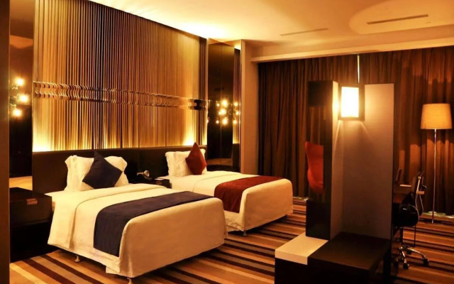 Qingdao Jinfuyue Hotel (Heilongjiang Middle Road Oriental City Branch)