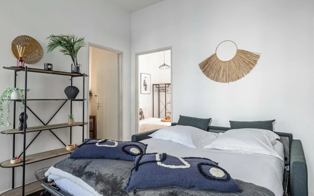 Sublime 2 Bedroom Apart.- Cannes Residential Area