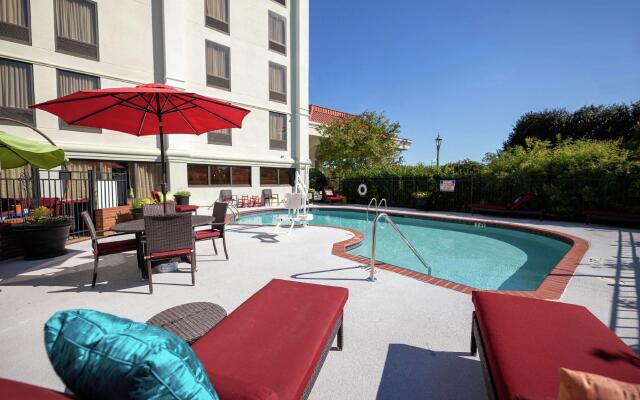 Hampton Inn Winston-Salem Hanes Mall