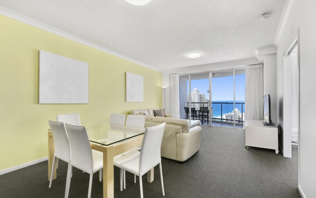 Chevron Renaissance - HR Surfers Paradise