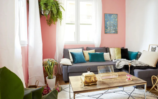 Royal Palace Boutique