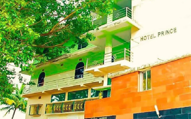 Hotel Prince — hotel in Kendujhargarh