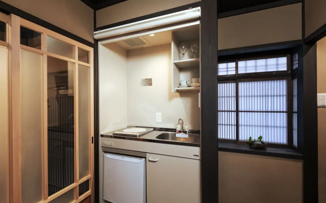 Rinn Shijo Takasegawa North