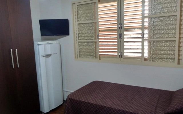 CASA 230 - Pousada & Hostel