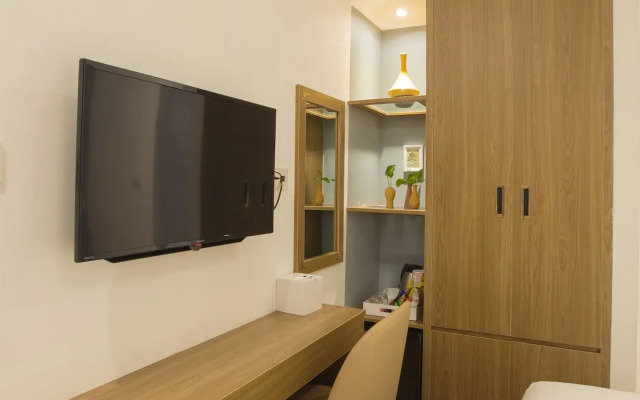 Vyhouse Hanoi Hotel
