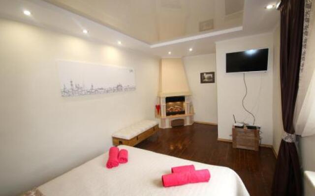 Romantic in Lviv 500m from Opera