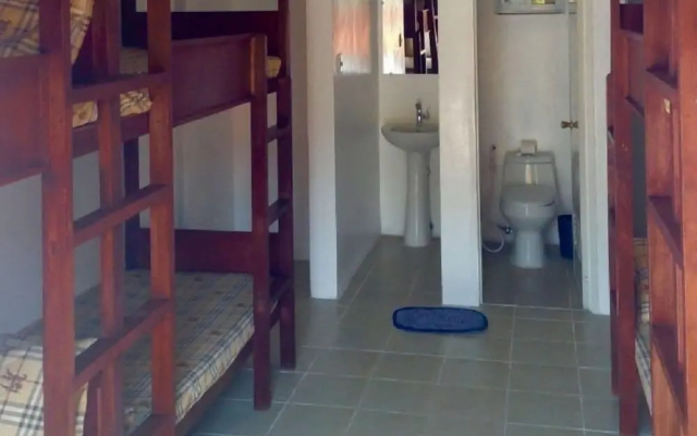 Brizo Hotel and Beach Resort