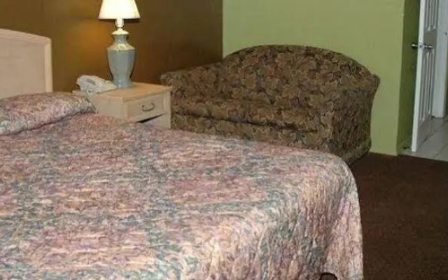 Bradford Inn & Suites